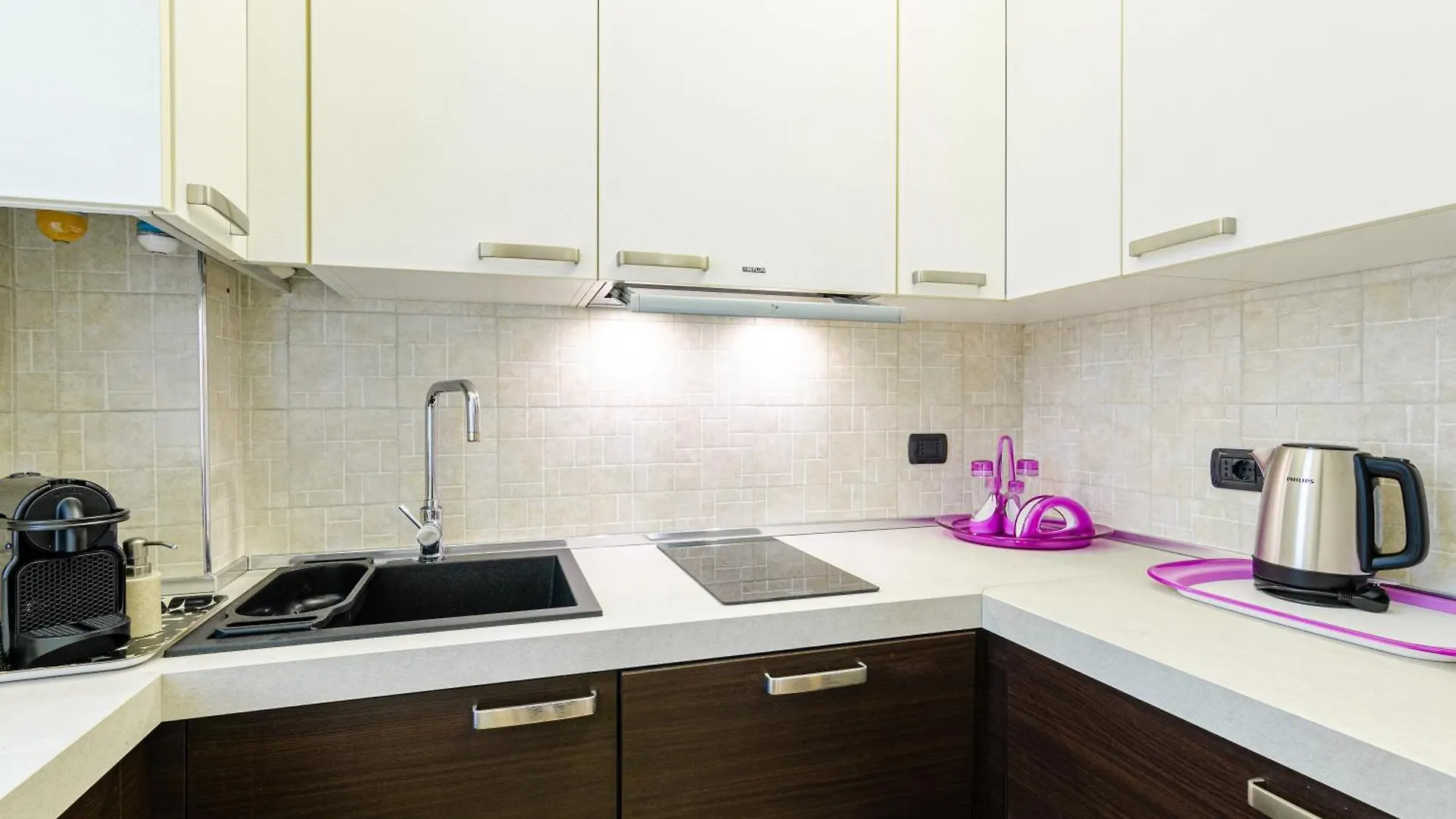 מילאנו Design Apartment - Bezzi 79 איטליה
